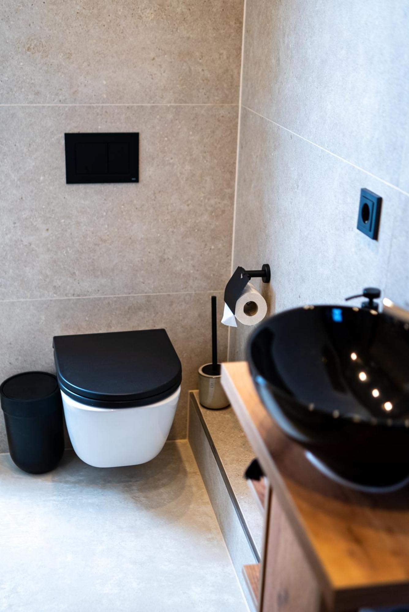 Angelinas Service Apartment 1 Оберхаузен Экстерьер фото